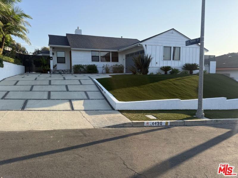 MLS #26869895 image #0