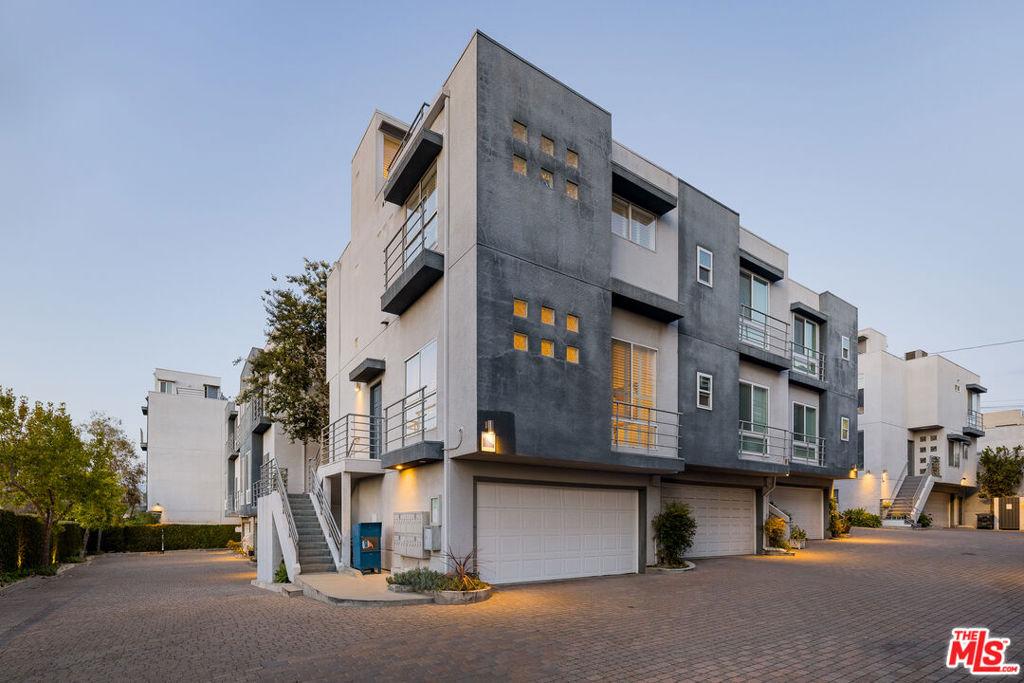 MLS #26869915 image #0