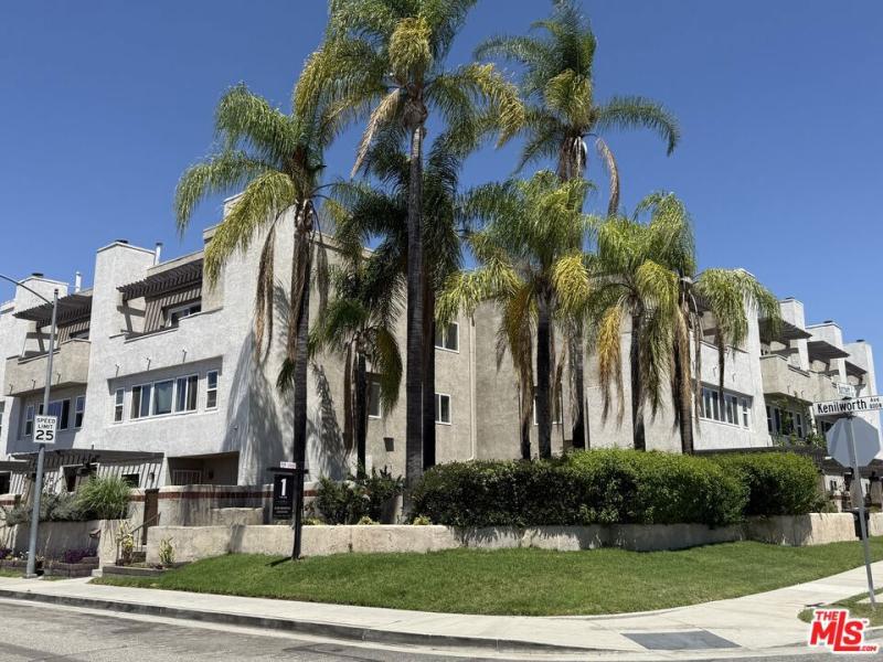 804 N Kenilworth AV Glendale CA 91203 | MLS #26870137 45 MLS #26870137 image #0