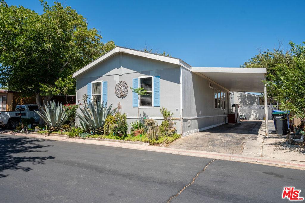 MLS #26870159 image #0