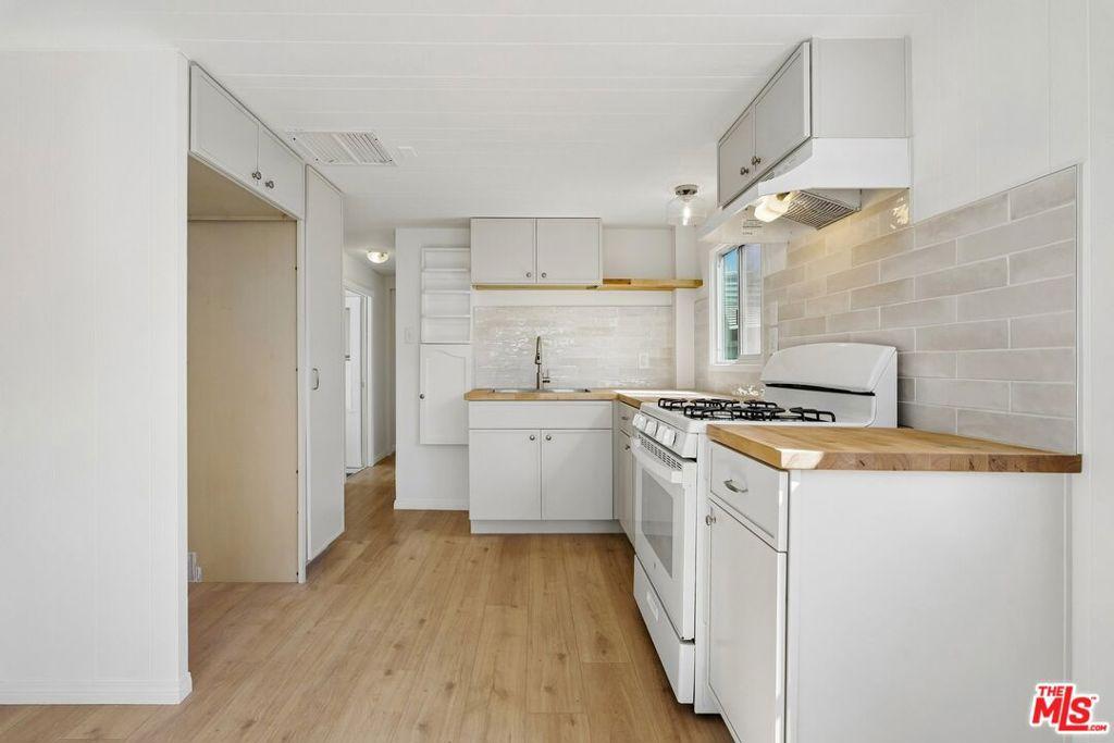 MLS #26870239 image #0