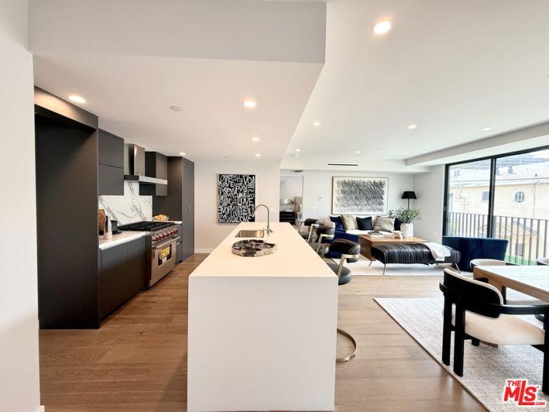 MLS #26870561 image #0