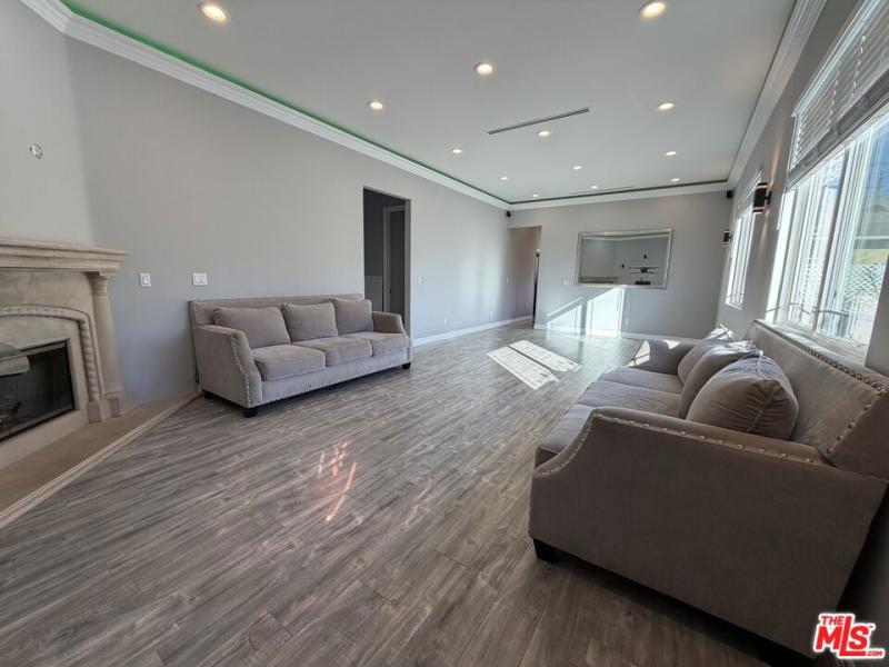 MLS #26870757 image #0