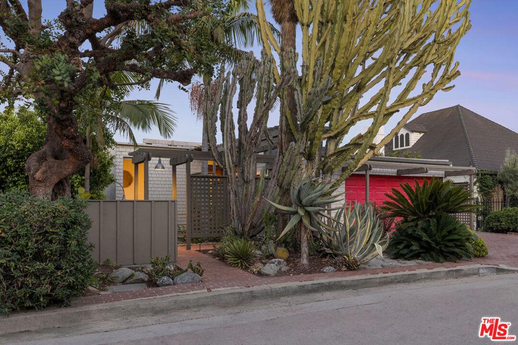 MLS #26870759 image #0