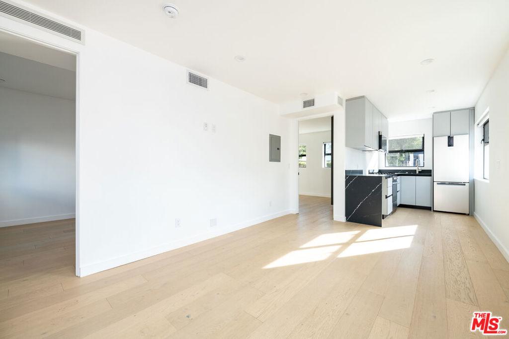 MLS #26870787 image #0
