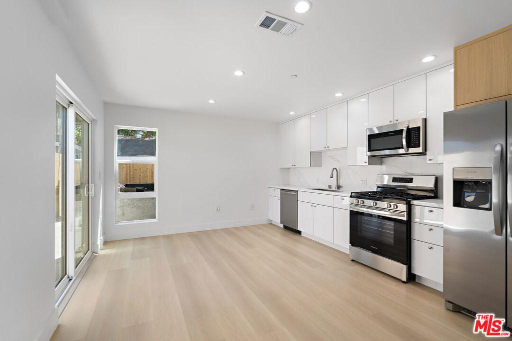 MLS #26870971 image #0