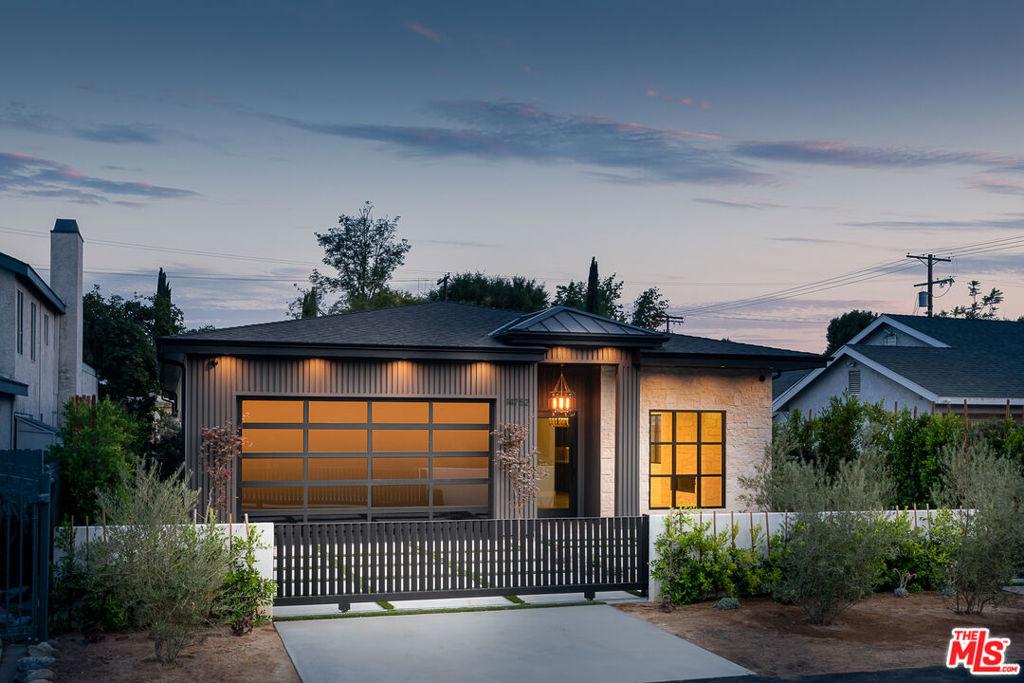 MLS #26870997 image #0