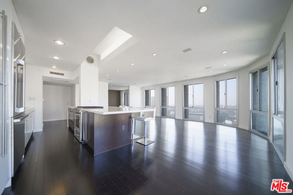 MLS #26871397 image #0