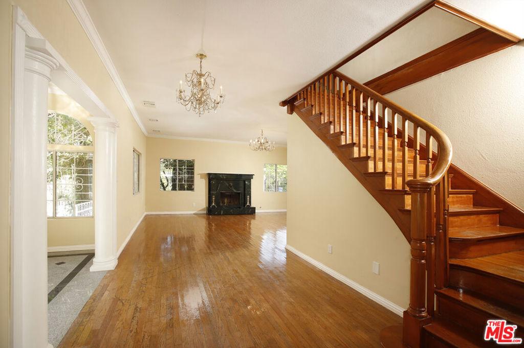 MLS #26871533 image #0