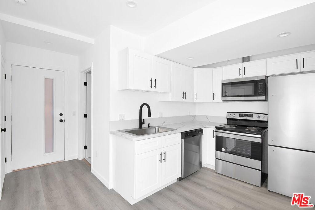 MLS #26871553 image #0
