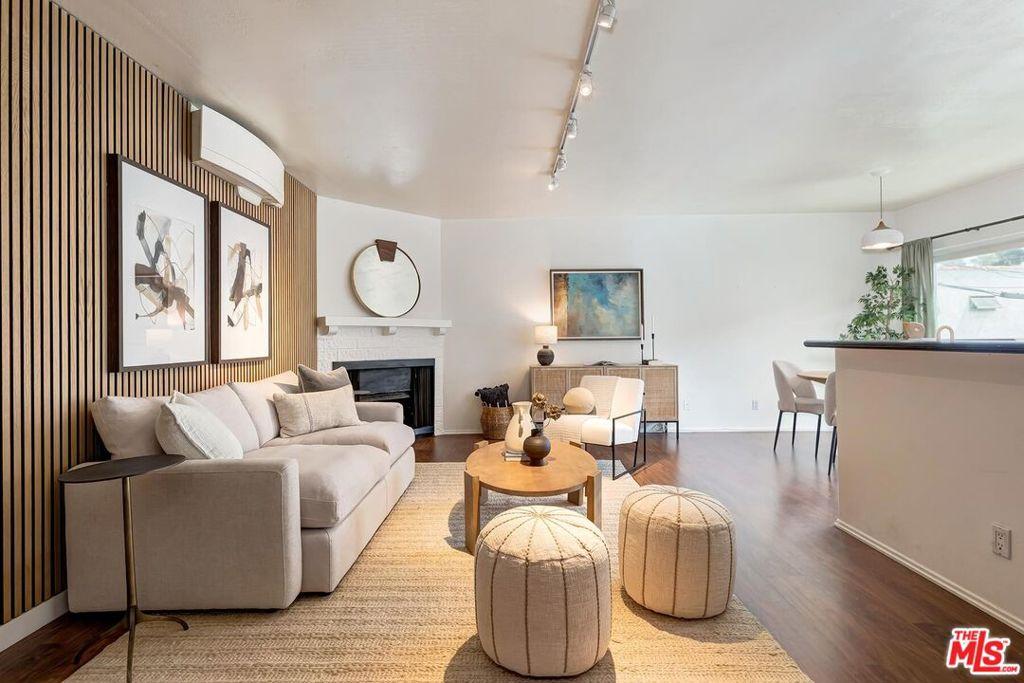 1337 Berkeley ST #7 Santa Monica CA 90404 | MLS #26871723 45 MLS #26871723 image #0