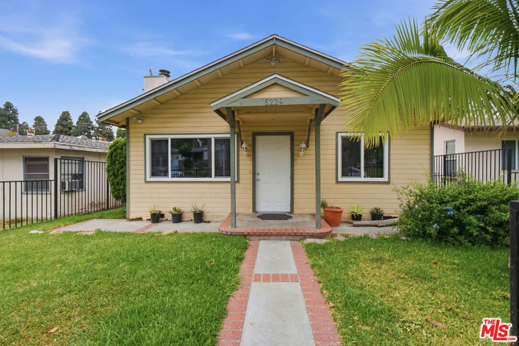 MLS #26871899 image #0