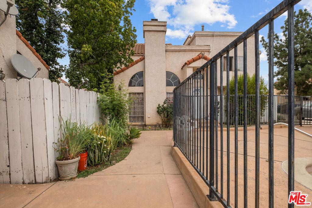 MLS #26871901 image #0