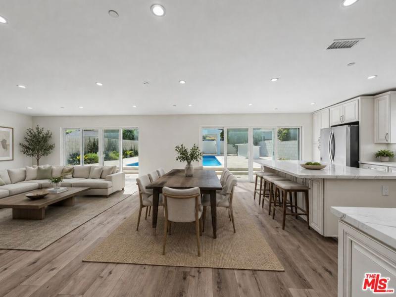 MLS #26871909 image #0