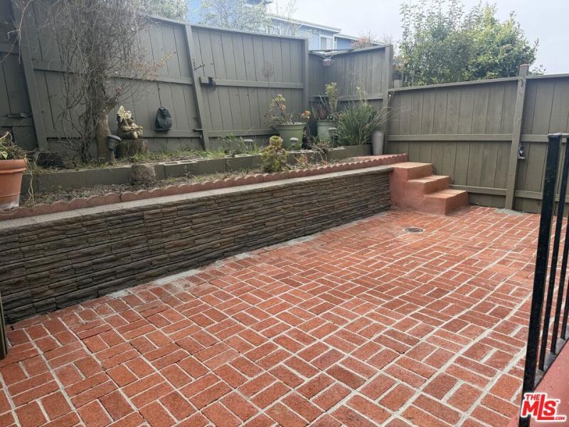 MLS #26871963 image #0