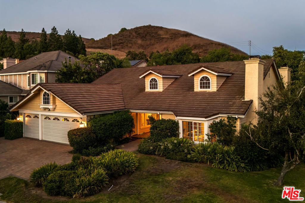 MLS #26872097 image #0