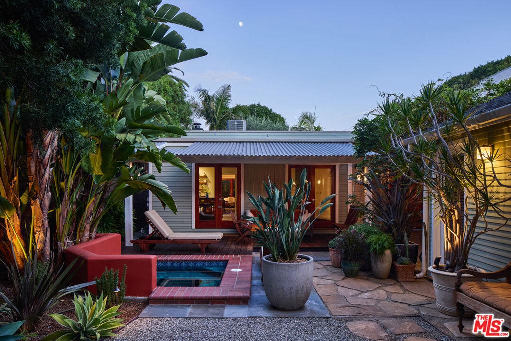 8713 Rangely AV West Hollywood CA 90048 | MLS #26872271 45 MLS #26872271 image #0