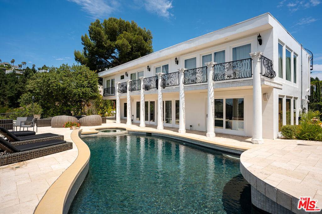 8020 Zeus DR Los Angeles CA 90046 | MLS #26872513 45 MLS #26872513 image #0
