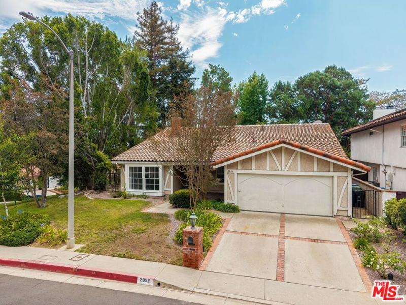 2952 Bottlebrush DR Los Angeles CA 90077 | MLS #26872667 45 MLS #26872667 image #0