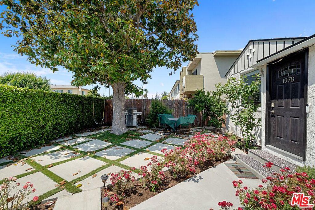 MLS #26872793 image #0