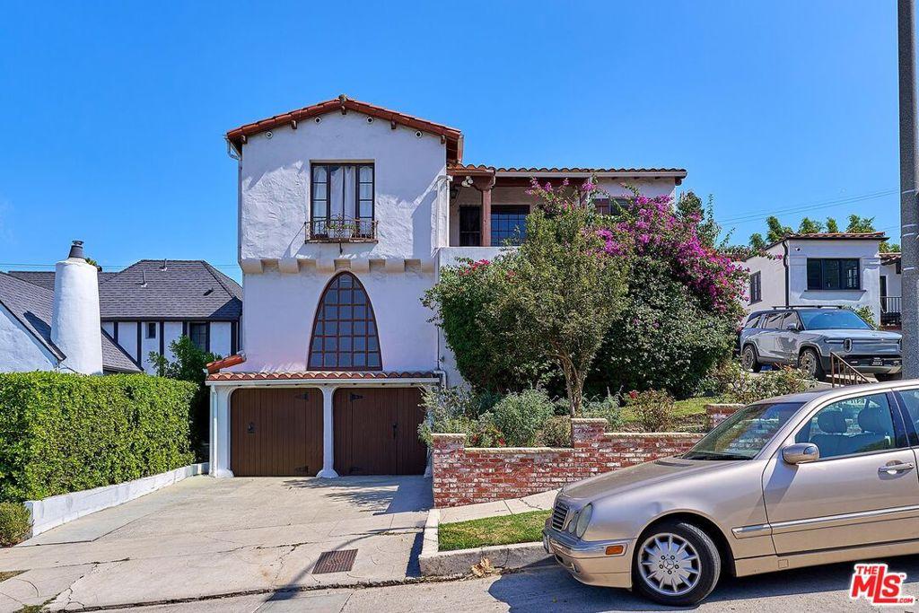 918 S Stanley AV Los Angeles CA 90036 | MLS #26872795 45 MLS #26872795 image #0