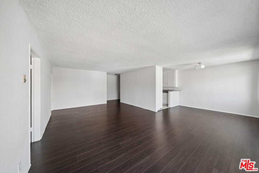 MLS #26872817 image #0