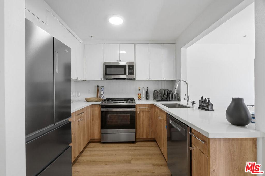 MLS #26872871 image #0