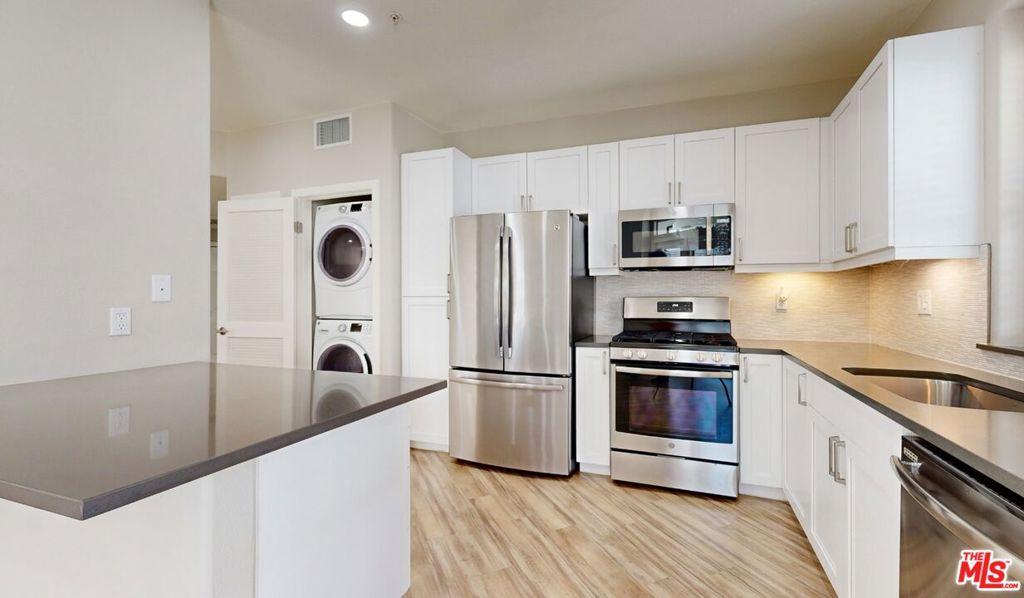 MLS #26872925 image #0