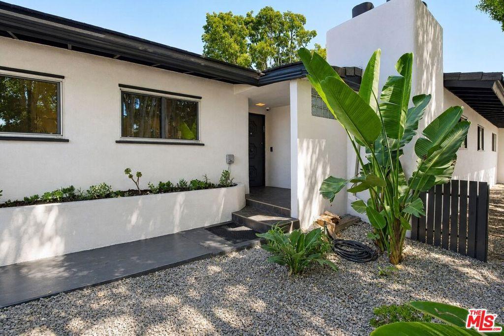 MLS #26873097 image #0