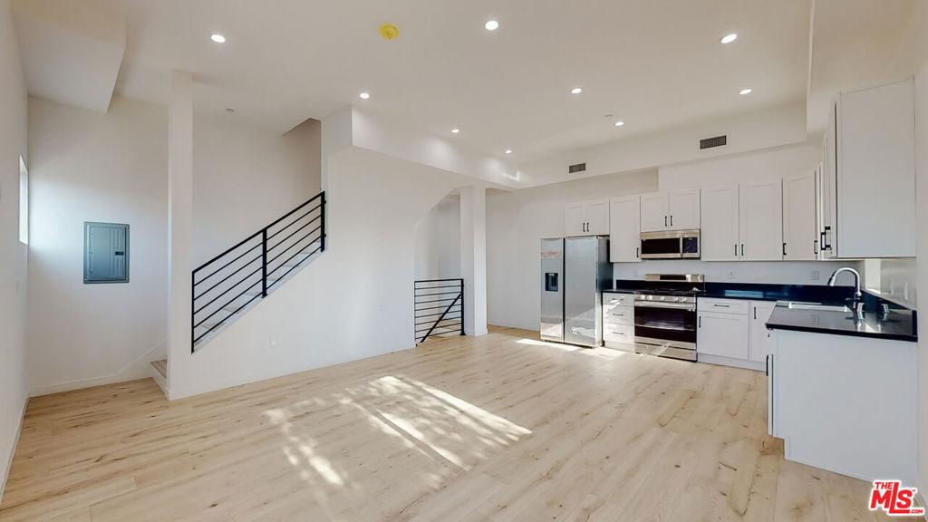 MLS #26873669 image #0
