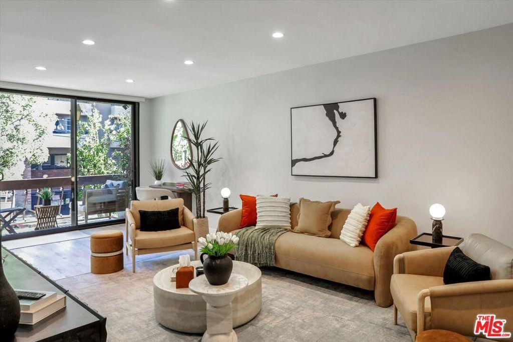 7300 Franklin AV #346 Los Angeles CA 90046 | MLS #26874111 45 MLS #26874111 image #0