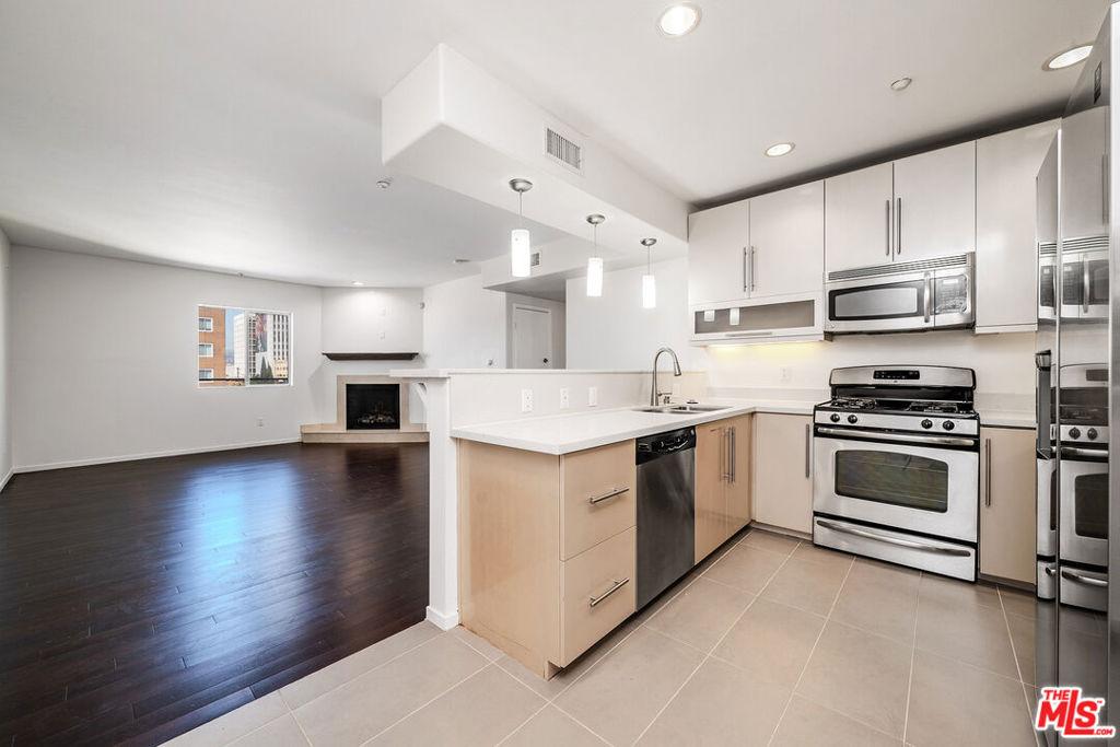 MLS #26874135 image #0