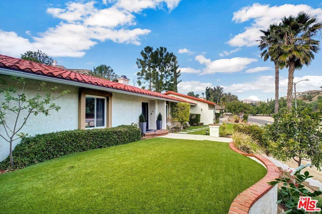 10467 Oakdale AV Chatsworth CA 91311 | MLS #26874629 45 MLS #26874629 image #0