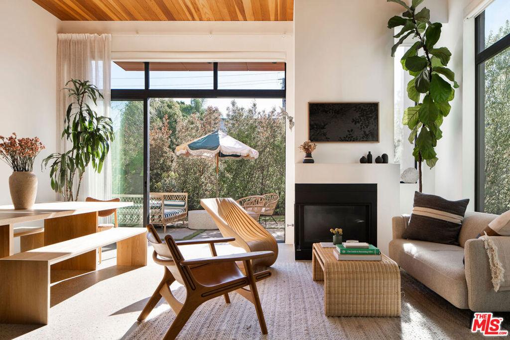 MLS #26874689 image #0