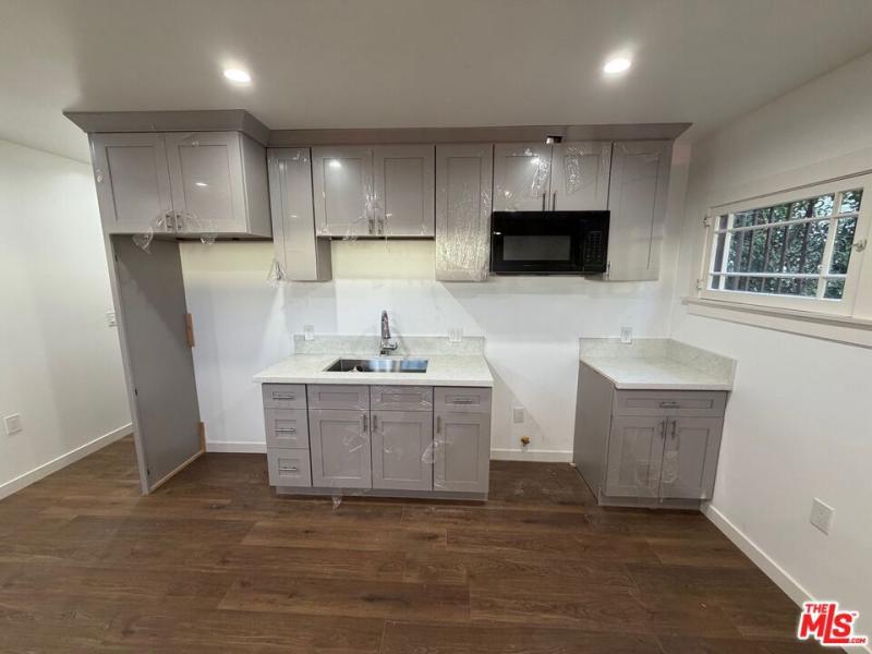 MLS #26875181 image #0