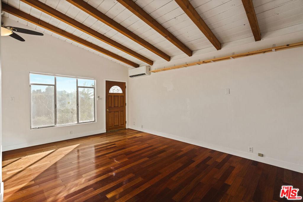 MLS #26875301 image #0