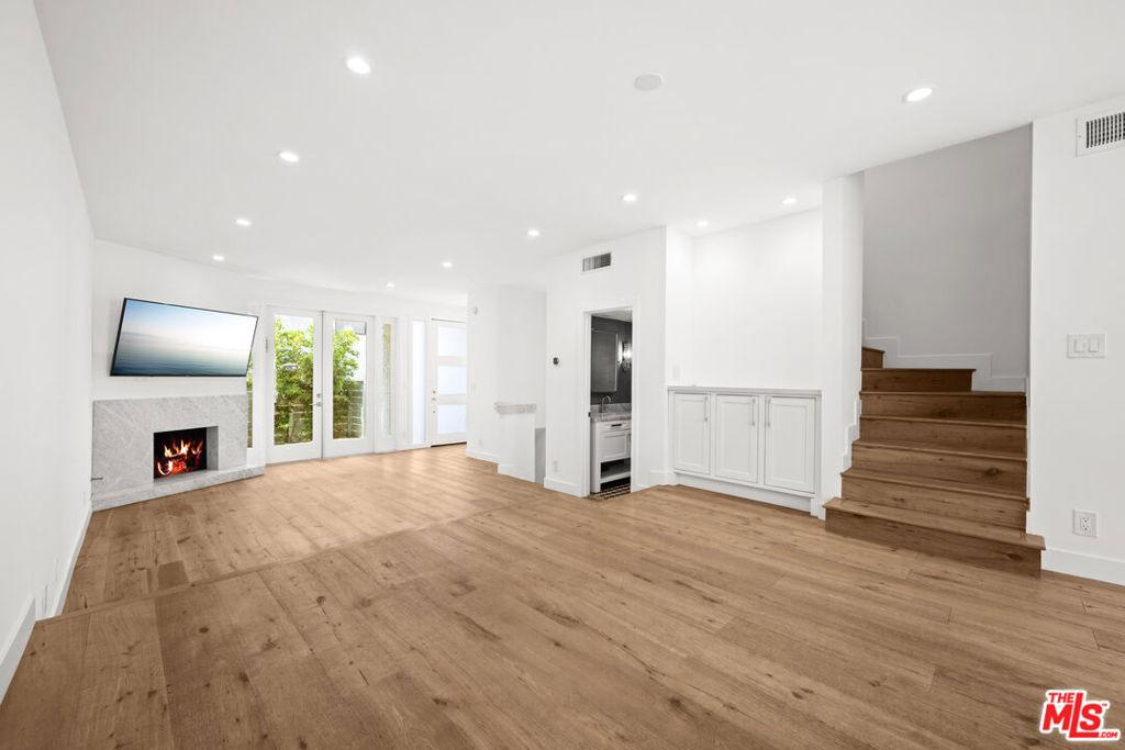 MLS #26875429 image #0