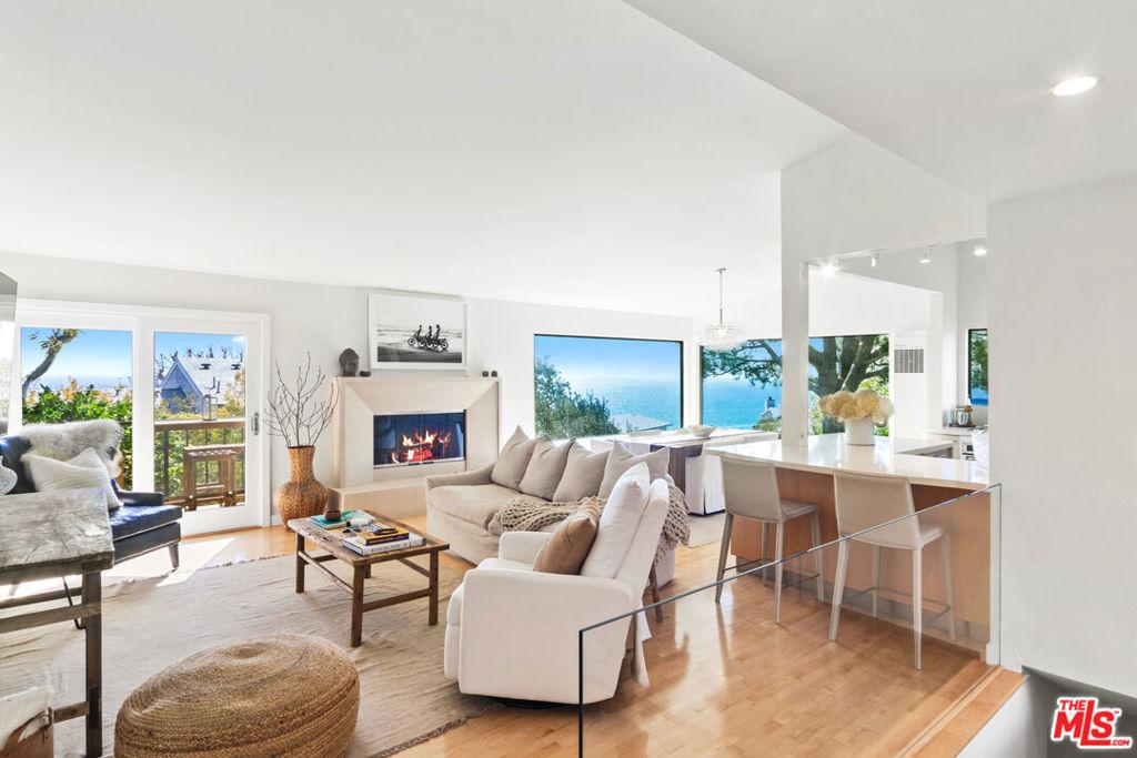 MLS #26875815 image #0