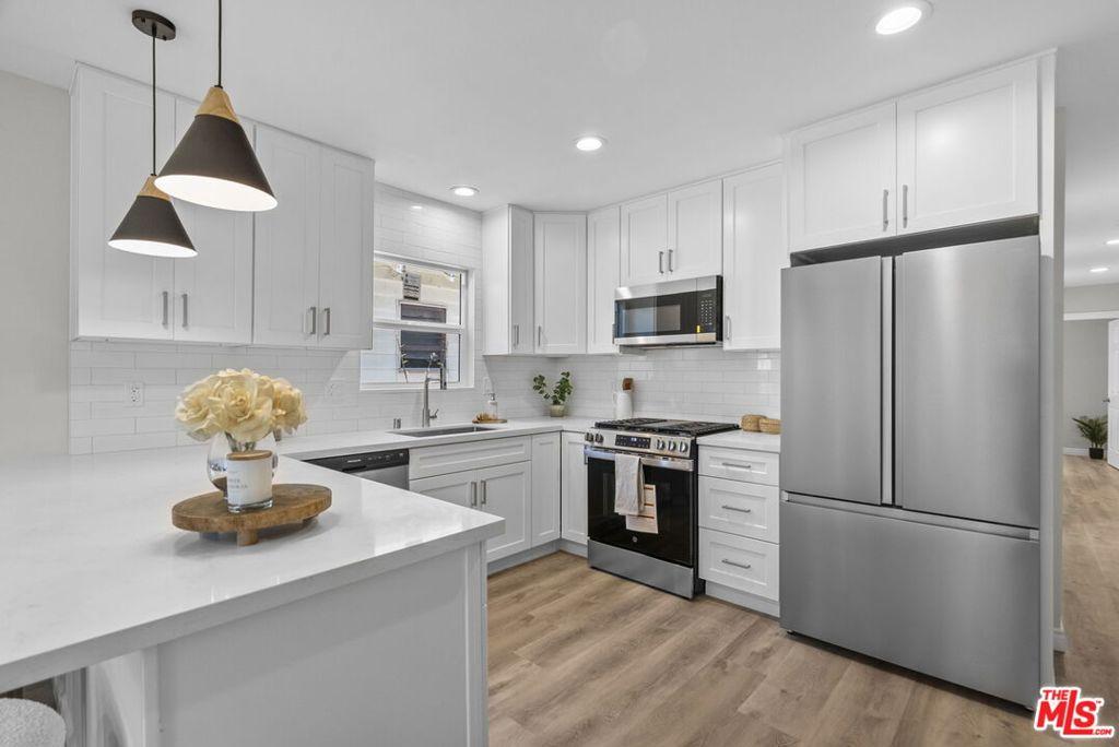 MLS #26875857 image #0
