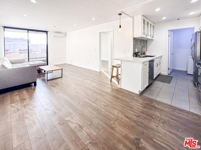 MLS #26876019 image #0