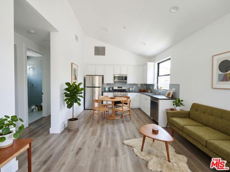 MLS #26876187 image #0
