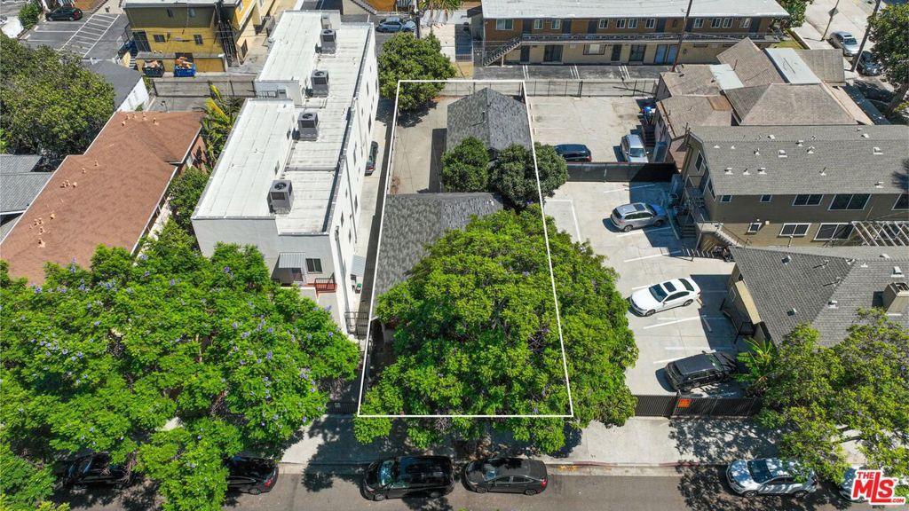 3042 Royal ST Los Angeles CA 90007 | MLS #26874413 87 MLS #26874413 image #0