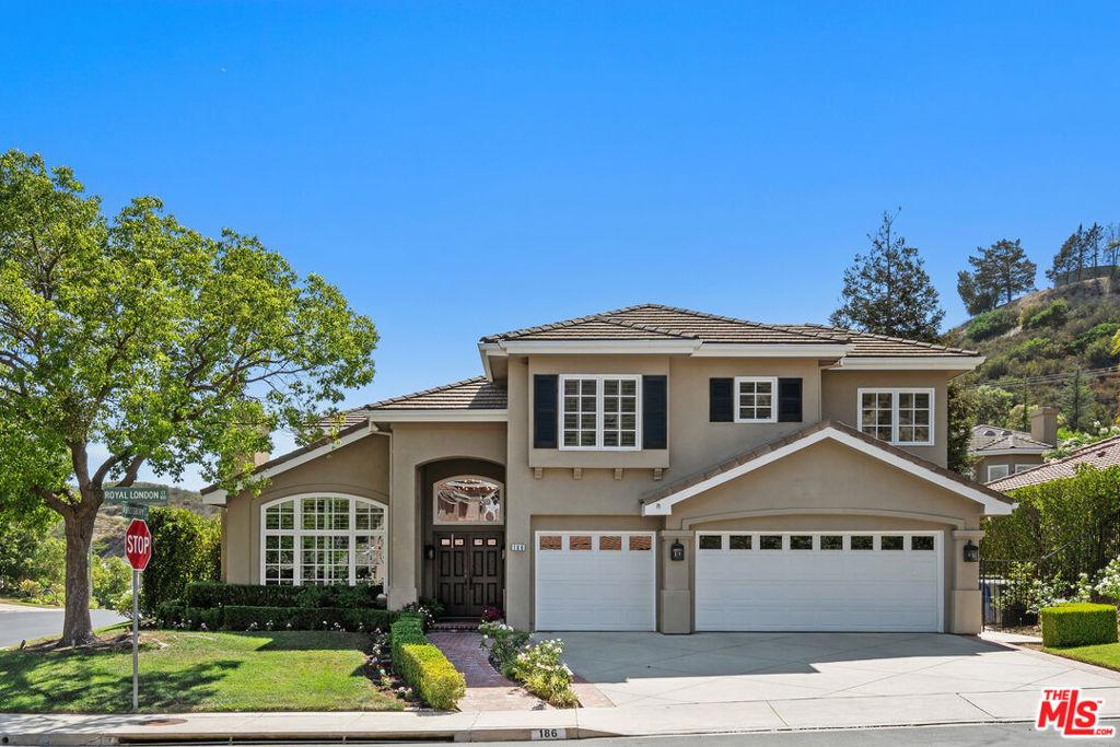MLS #26876365 image #0