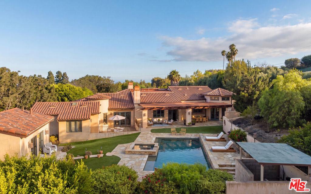 MLS #26876387 image #0