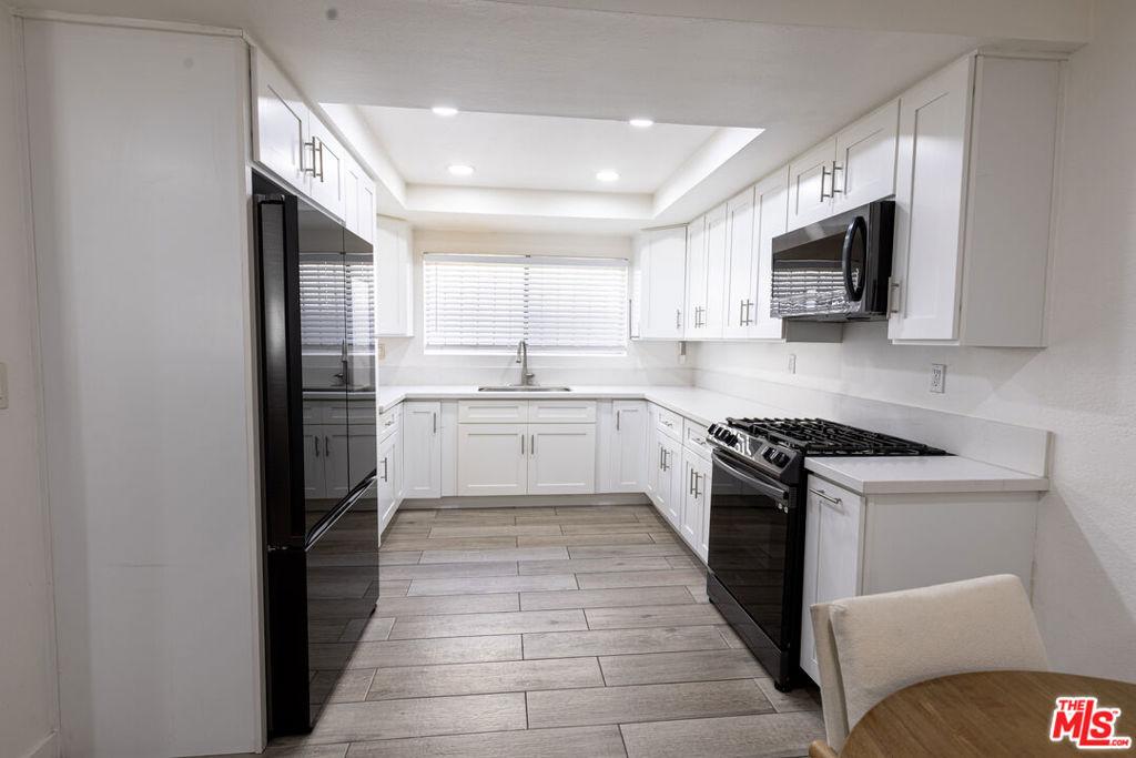 13400 Doty AV #1 Hawthorne CA 90250 | MLS #26876879 45 MLS #26876879 image #0