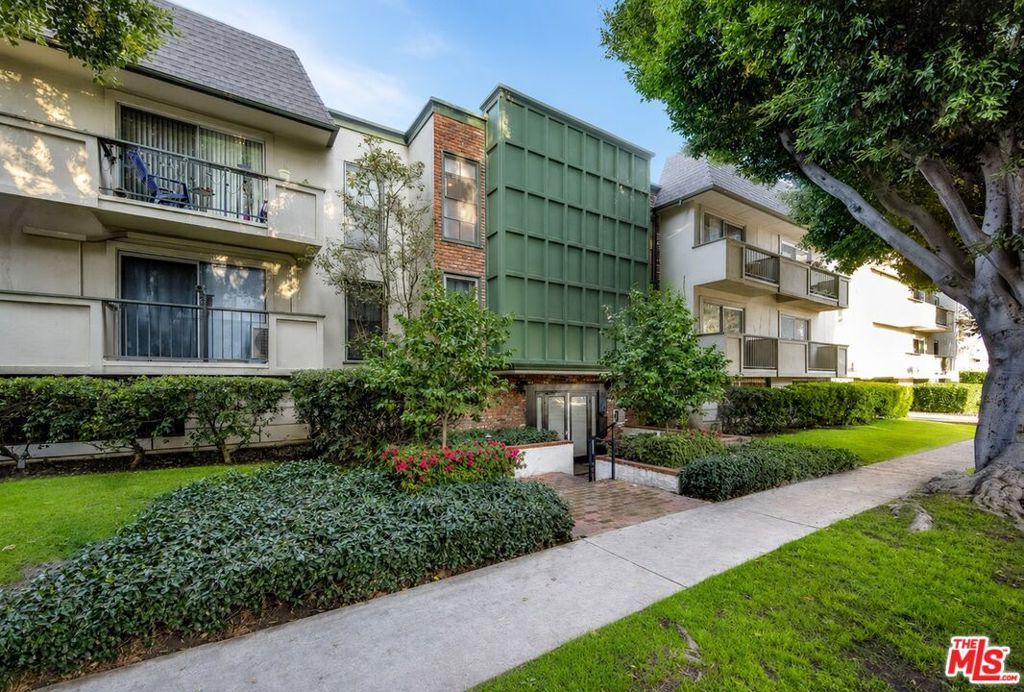 3640 Cardiff AV #206 Los Angeles CA 90034 | MLS #26877749 45 MLS #26877749 image #0