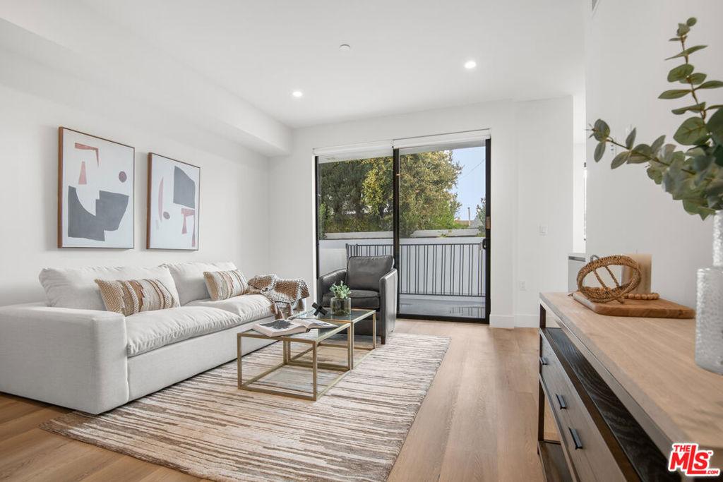 MLS #26881687 image #0