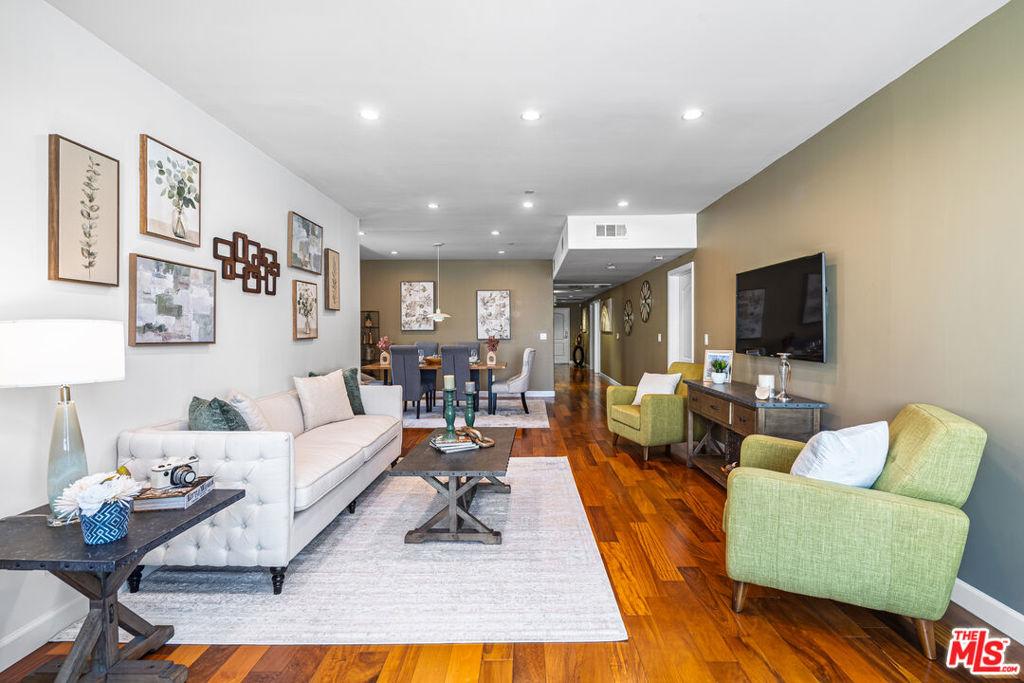 MLS #26888663 image #0