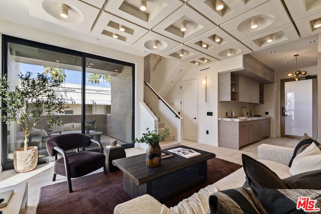 MLS #26891643 image #0
