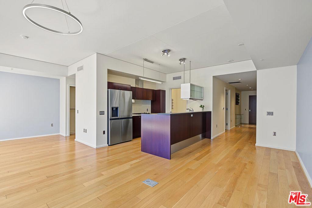 MLS #26893135 image #0